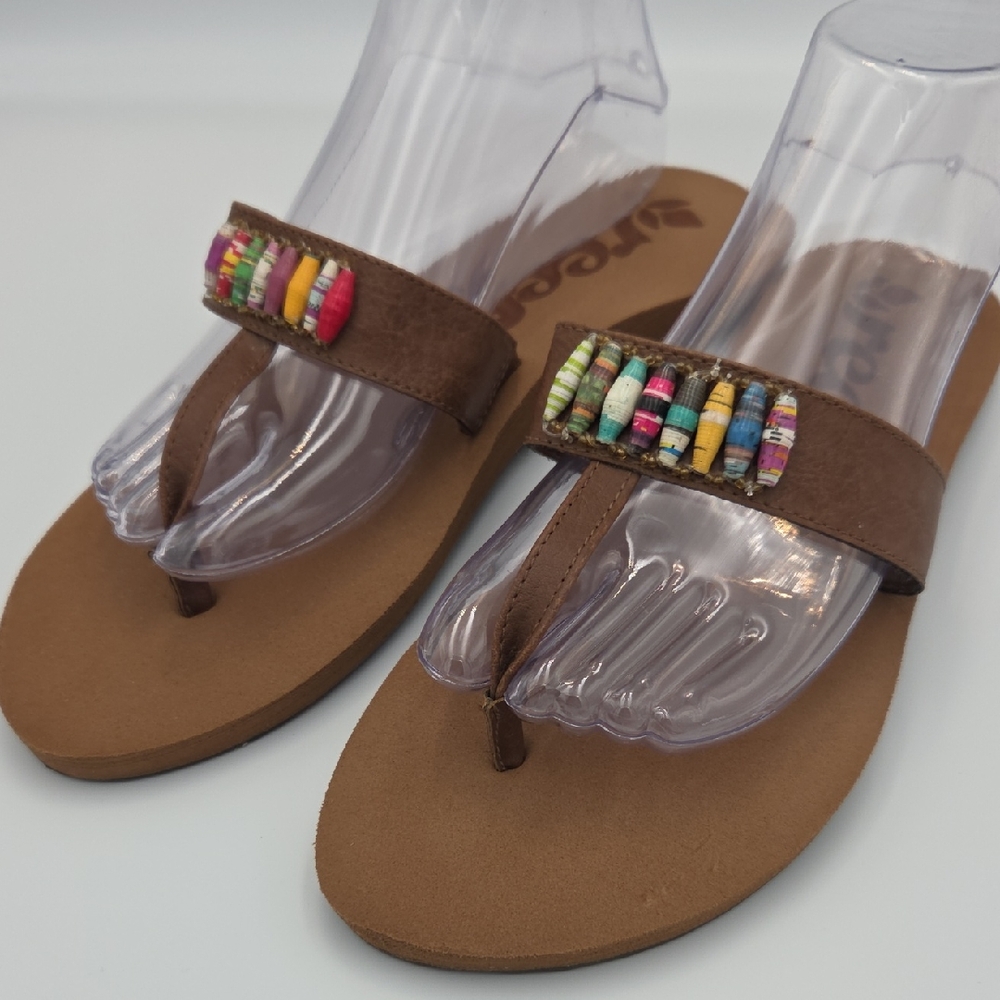 Womens Reef Brown Flip Flops Sandals with Colorful Beads Size Size US 9